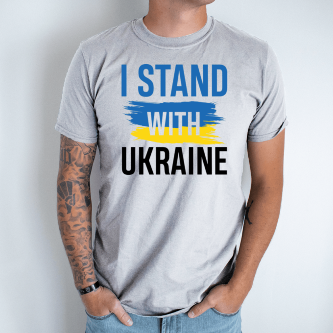 pilka-vyriski-marskineliai-stand-with-ukraine
