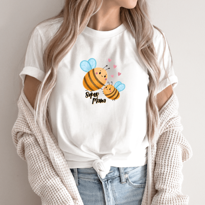 Unisex marškinėliai su spauda „Bee Super mama“