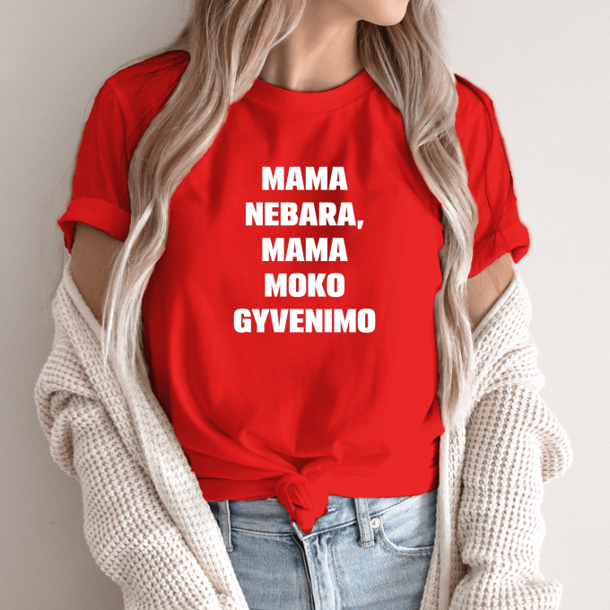 Unisex marškinėliai su spauda „Mama nebara“ - Image 4