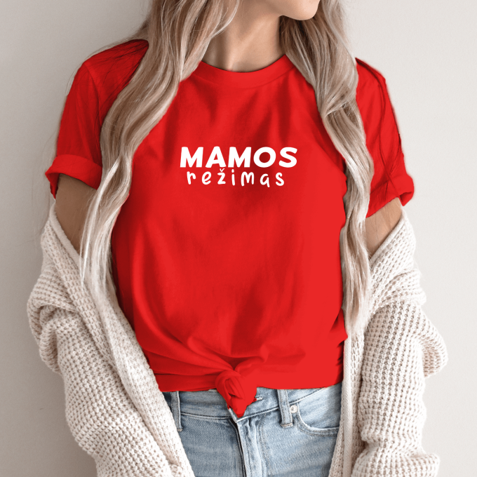 Unisex marškinėliai su spauda „Mamos režimas“ - Image 4