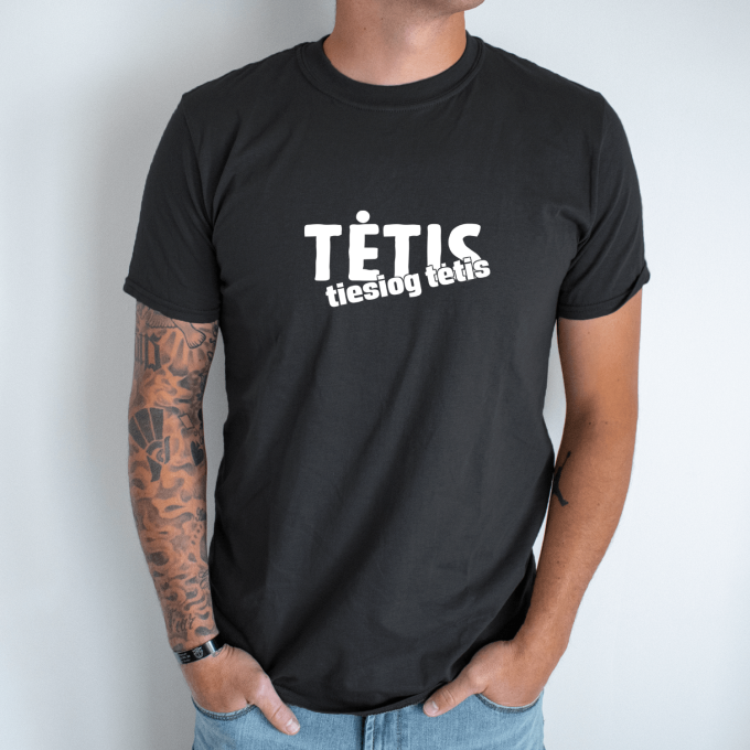 Unisex marškinėliai su spauda „Tiesiog tėtis“ - Image 8