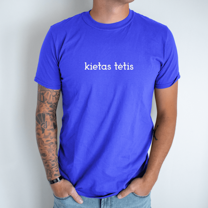 Unisex marškinėliai su spauda „Kietas tėtis“ - Image 4