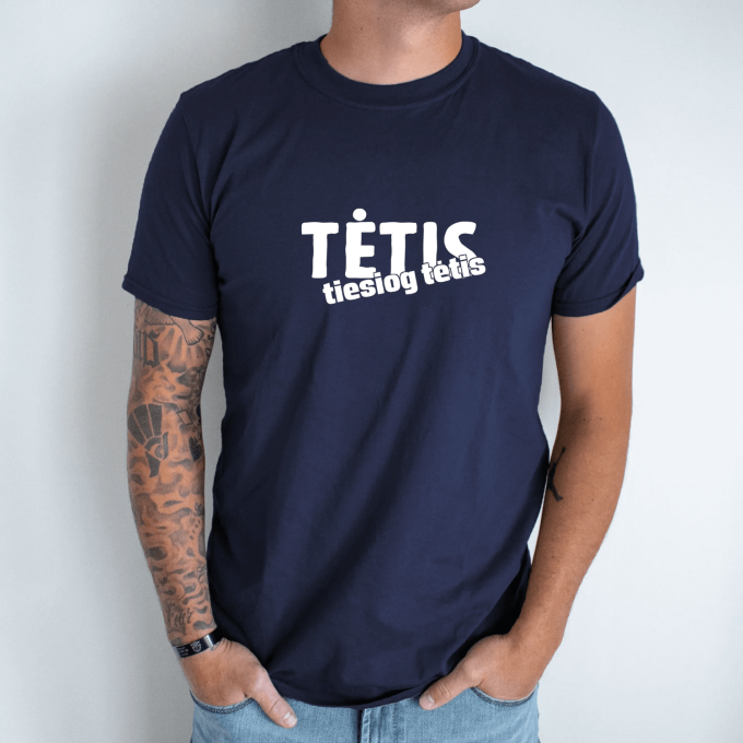 Unisex marškinėliai su spauda „Tiesiog tėtis“